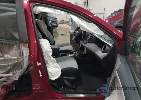 2018 Toyota Rav4 Adventure z USA, uszkodzony, nr VIN 2T3RFREV5JW753695